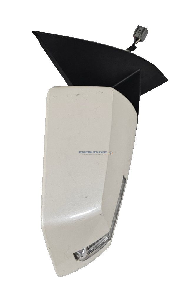 14 15 Chevrolet Traverse Right Passenger Side Door Mirror With Turn Signal White