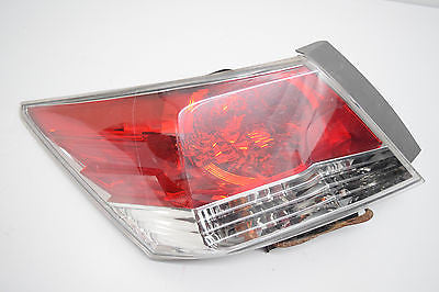 08 09 10 1112 HONDA ACCORD RIGHT TAILLIGHT 4 DOOR SEDAN DRIVER SIDE LEFT