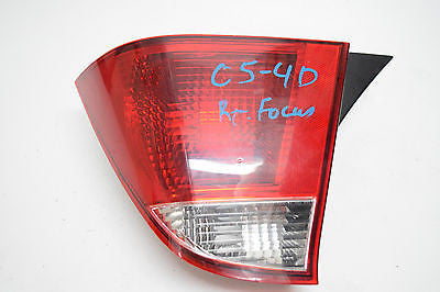 05 06 07 FORD FOCUS 4DR RIGHT PASSENGER TAIL LIGHT TAILLIGHT OEM