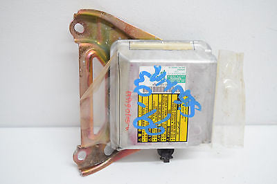 01 02 03 TOYOTA SIENNA AIRBAG CONTROL MODULE 89170-08030