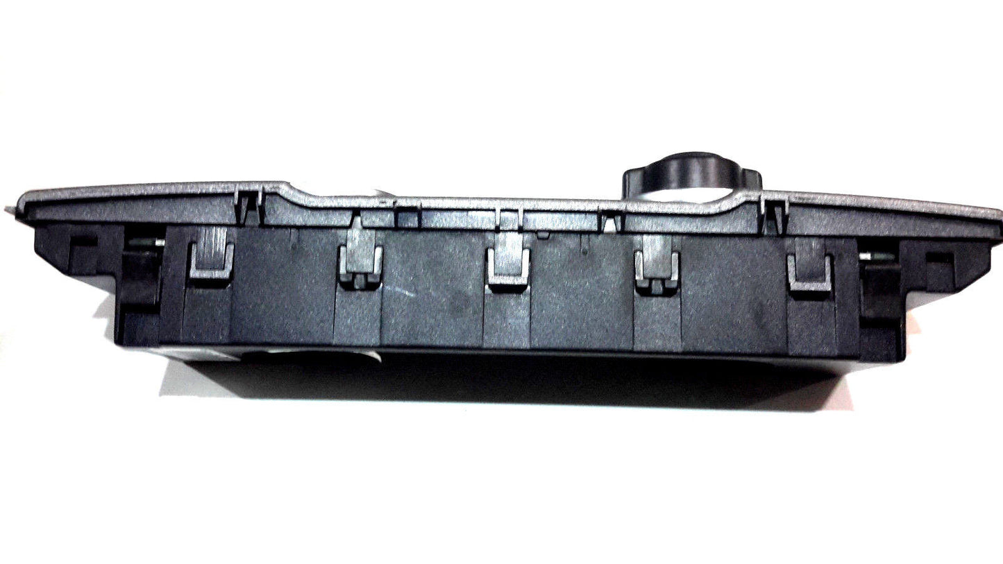 03 04 05 LAND ROVER RANGE ROVER DASH CLOCK RIDE HEIGHT CONTROL