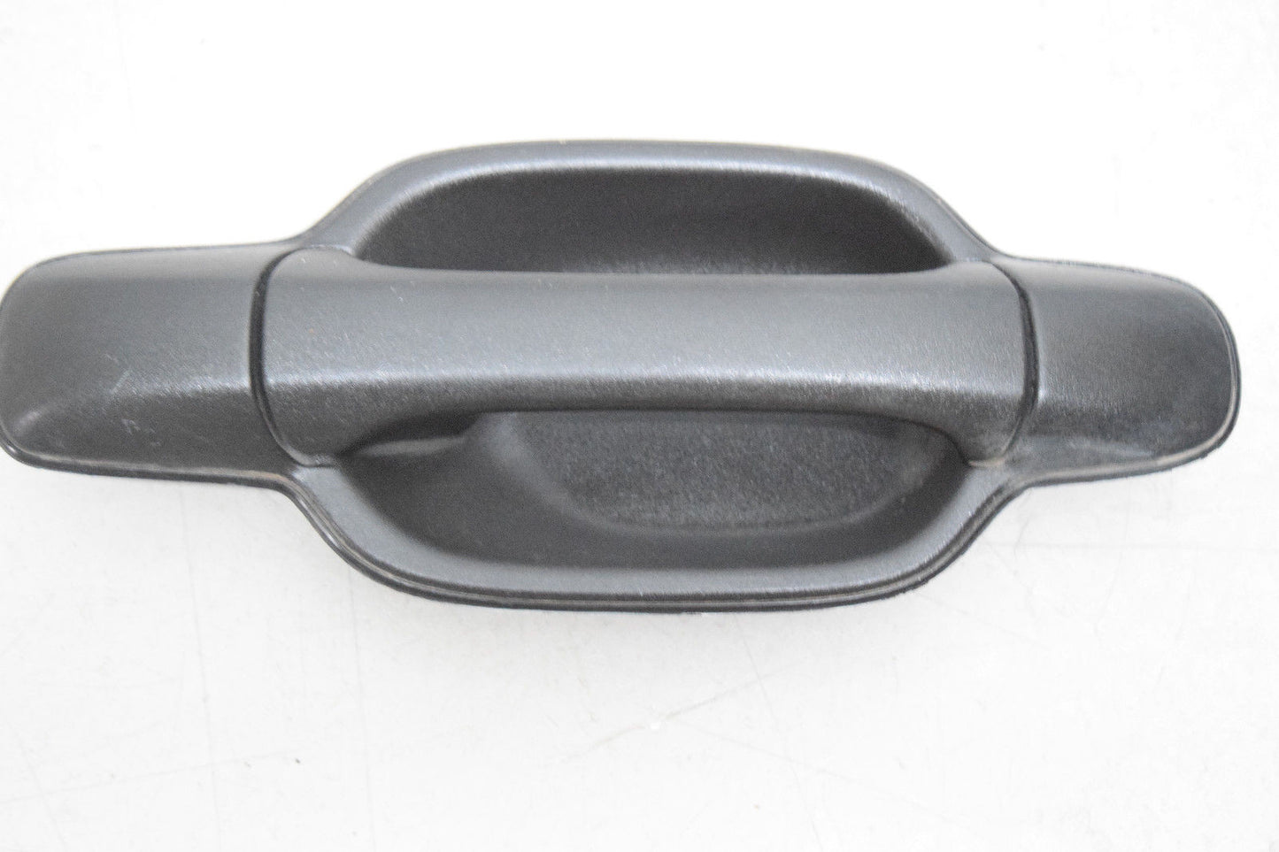 04 05 06 07 08 09 10 11 12 CHEVY COLORADO CANYON RIGHT PASSENGER DOOR HANDLE OEM