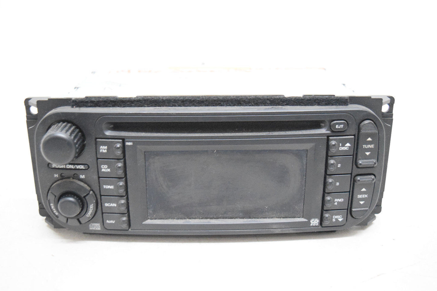 04 05 06 CHRYSLER SEBRING T&C JEEP DODGE CARAVAN RADIO NAVIGATION CD PLAYER