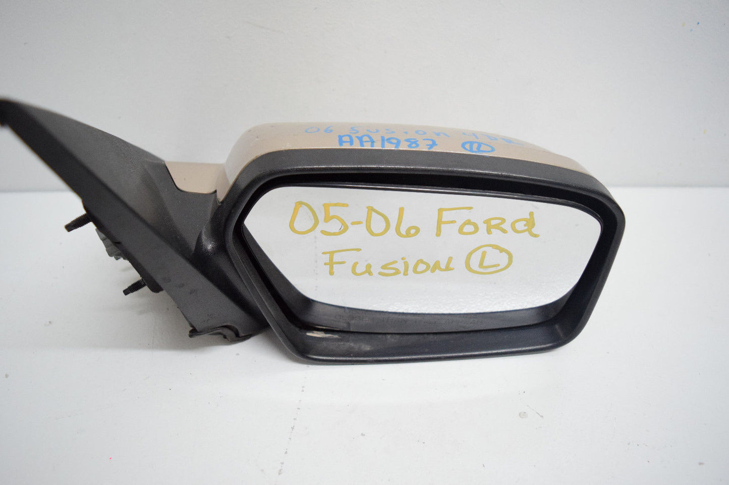 06 07 08 09 10 FORD FUSION RIGHT PASSENGER SIDE MIRROR GOLD BLACK TRIM