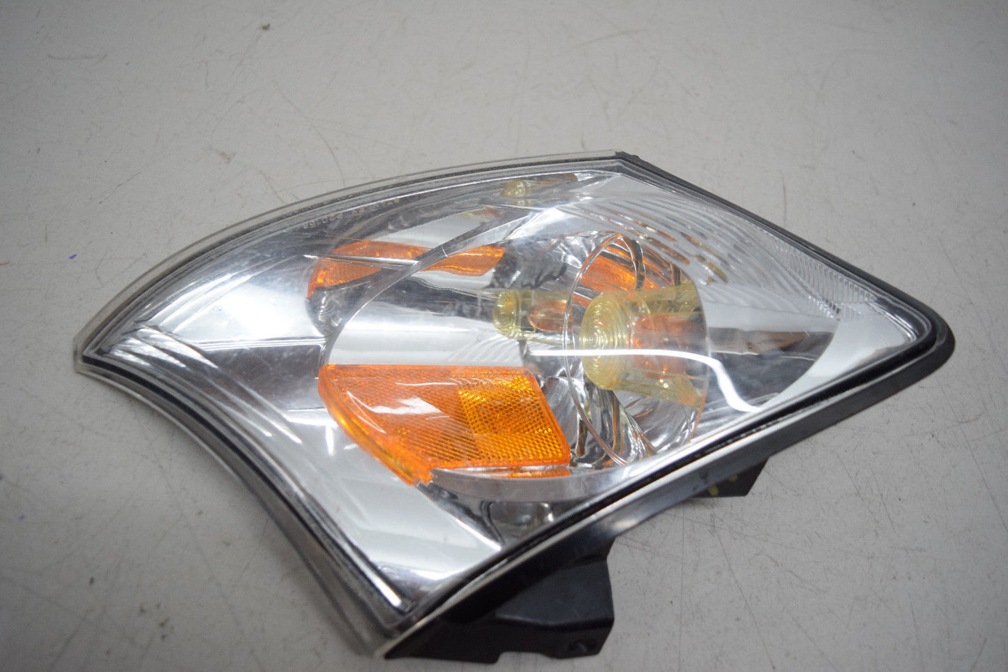 02 03 MAZDA MPV RIGHT PASSENGER MARKER LIGHT OEM
