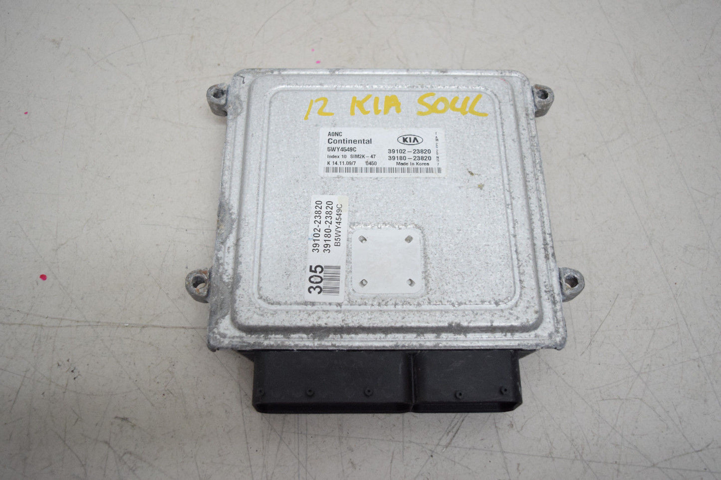 10 11 KIA SOUL ECU ECM ENGINE COMPUTER 3910223820 OEM