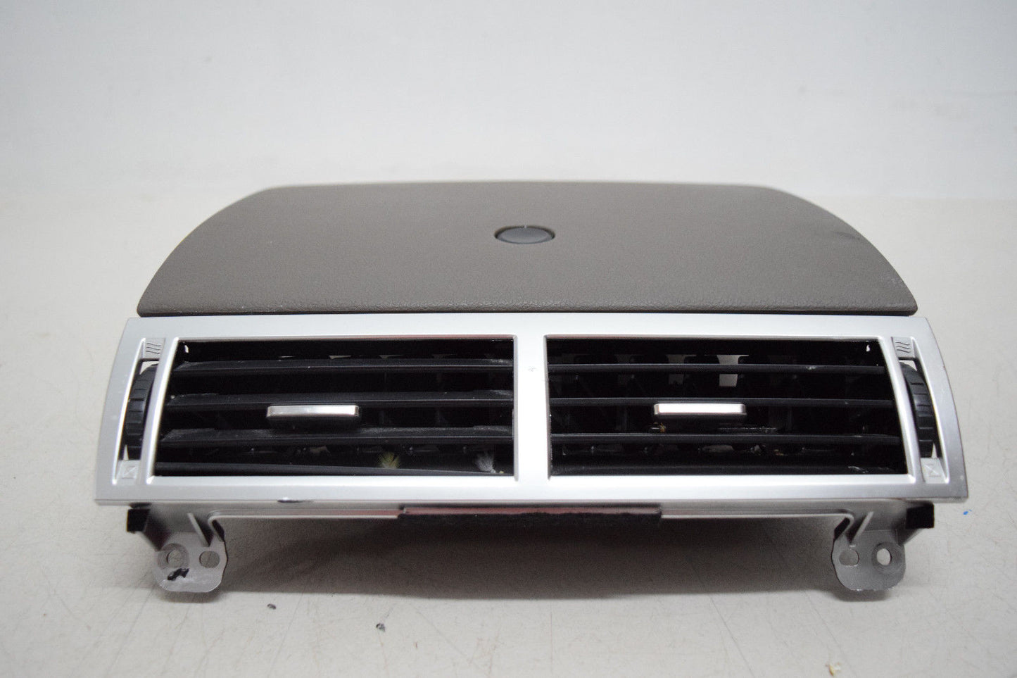 06 07 08 09 FORD FUSION MERCURY MILAN DASH STORAGE DASH VENTS OEM