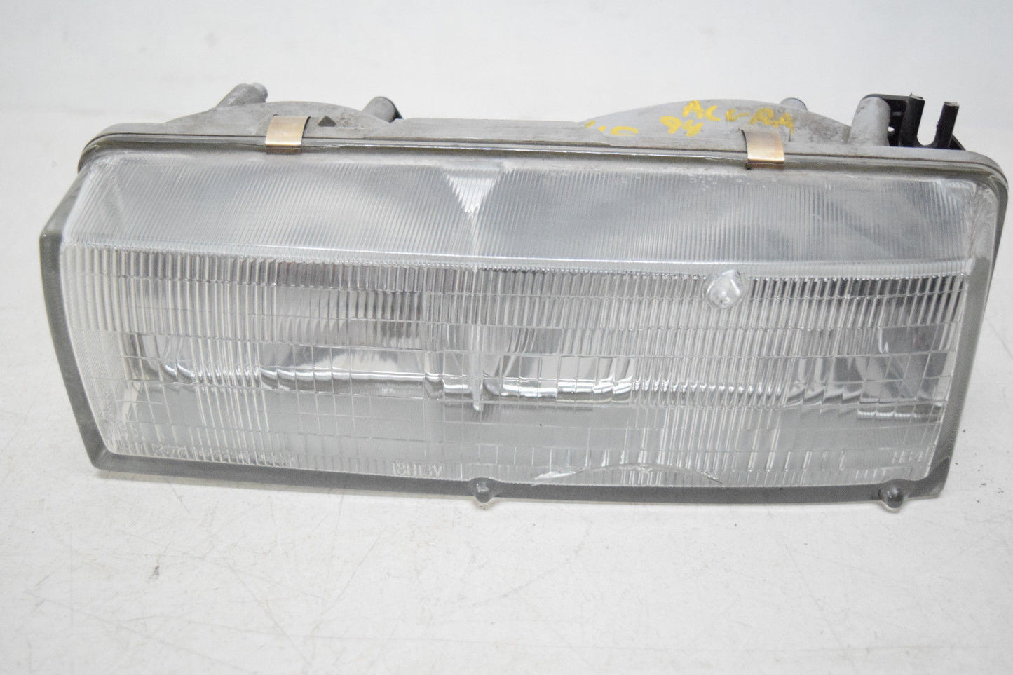 92 93 94 ACURA VIGOR LEFT DRIVER HEAD LIGHT HEADLIGHT OEM