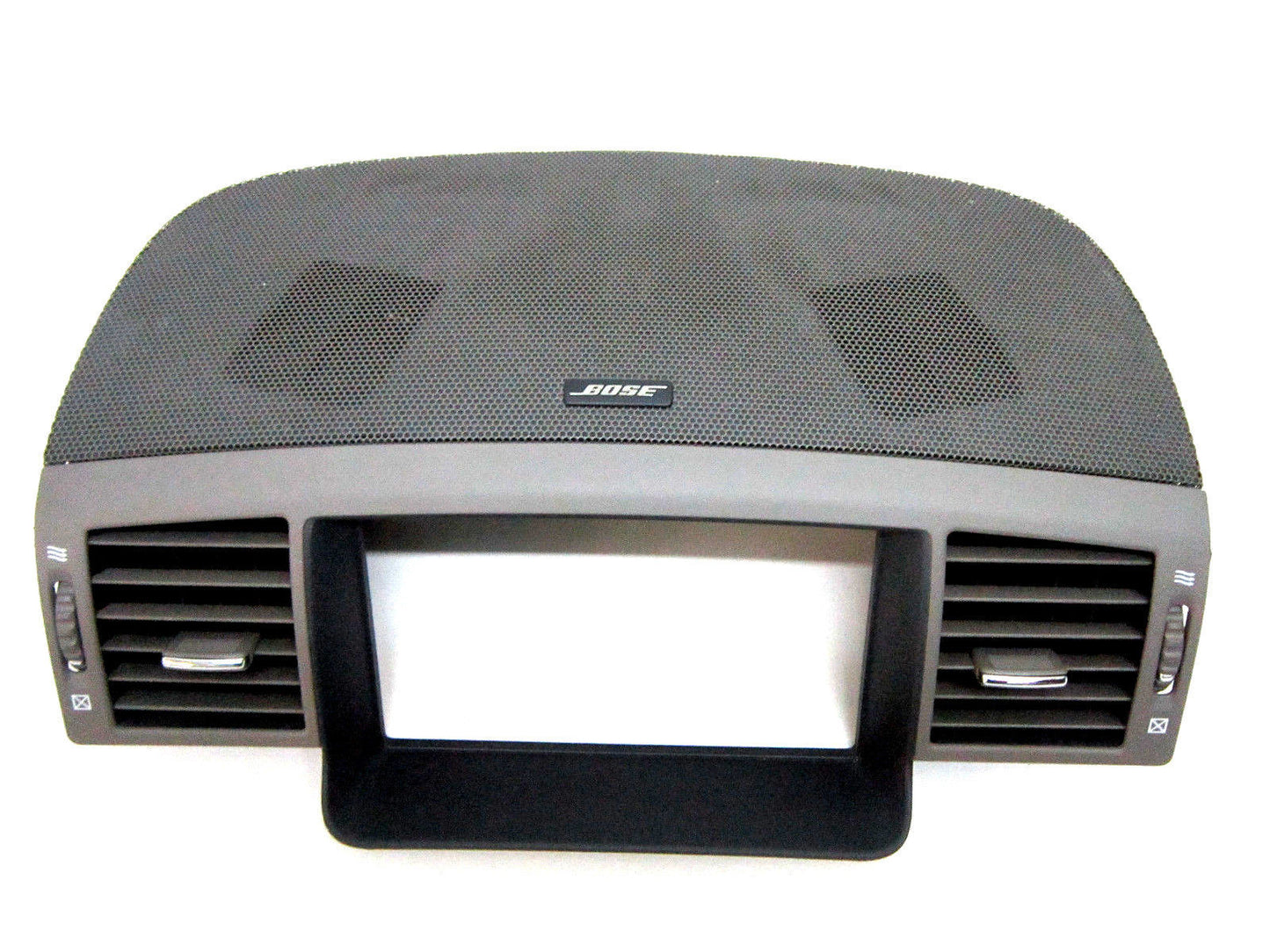 06 07 INFINITI M35 M45 DISPLAY SCREEN RADIO DASH BEZEL COVER