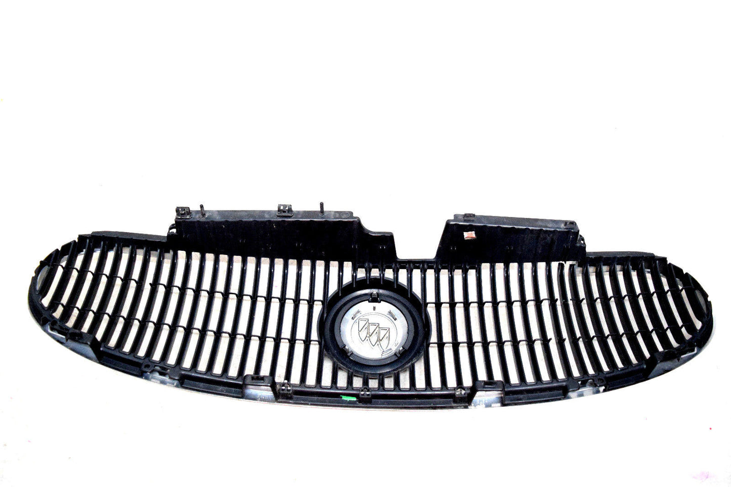 04 05 06 07 BUICK RAINIER FRONT GRILLE GRILL WITH EMBLEM OEM