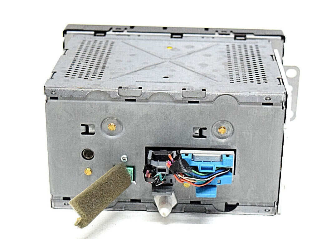 03 04 05 Chevy Silverado Escalade Tahoe Navigation Radio CD Player