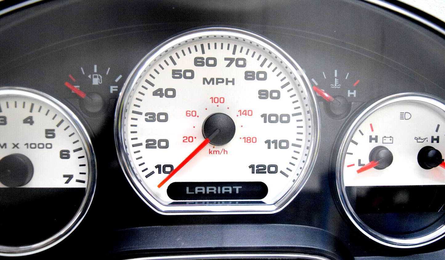 04 05 Ford F150 Truck Lariat Speedometer Instrument Cluster