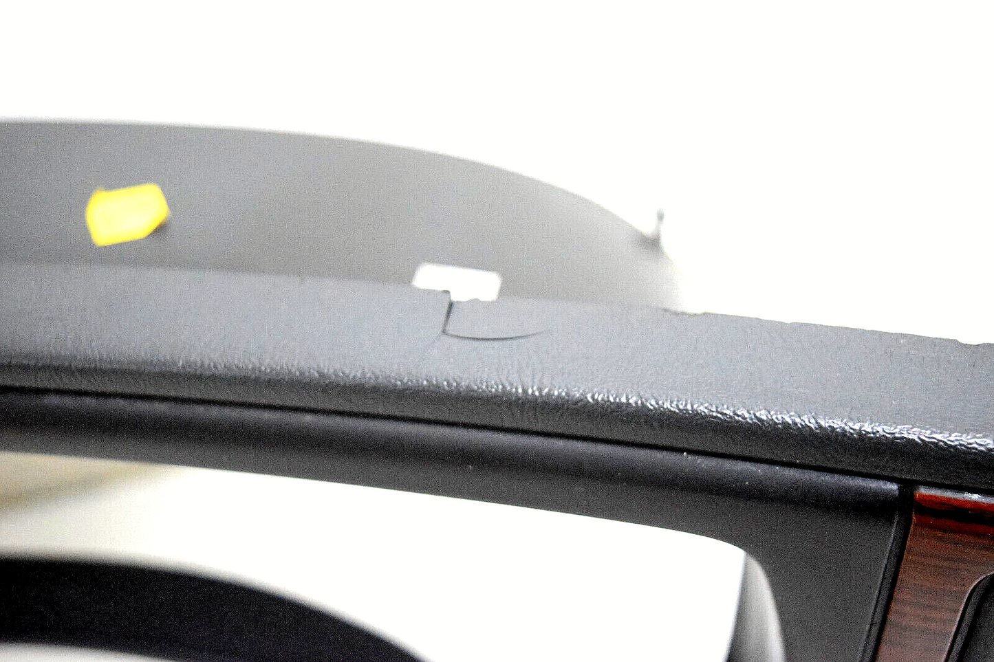 03 04 05 06 Cadillac Escalade Speedometer Radio Dash Bezel Woodgrain Gray