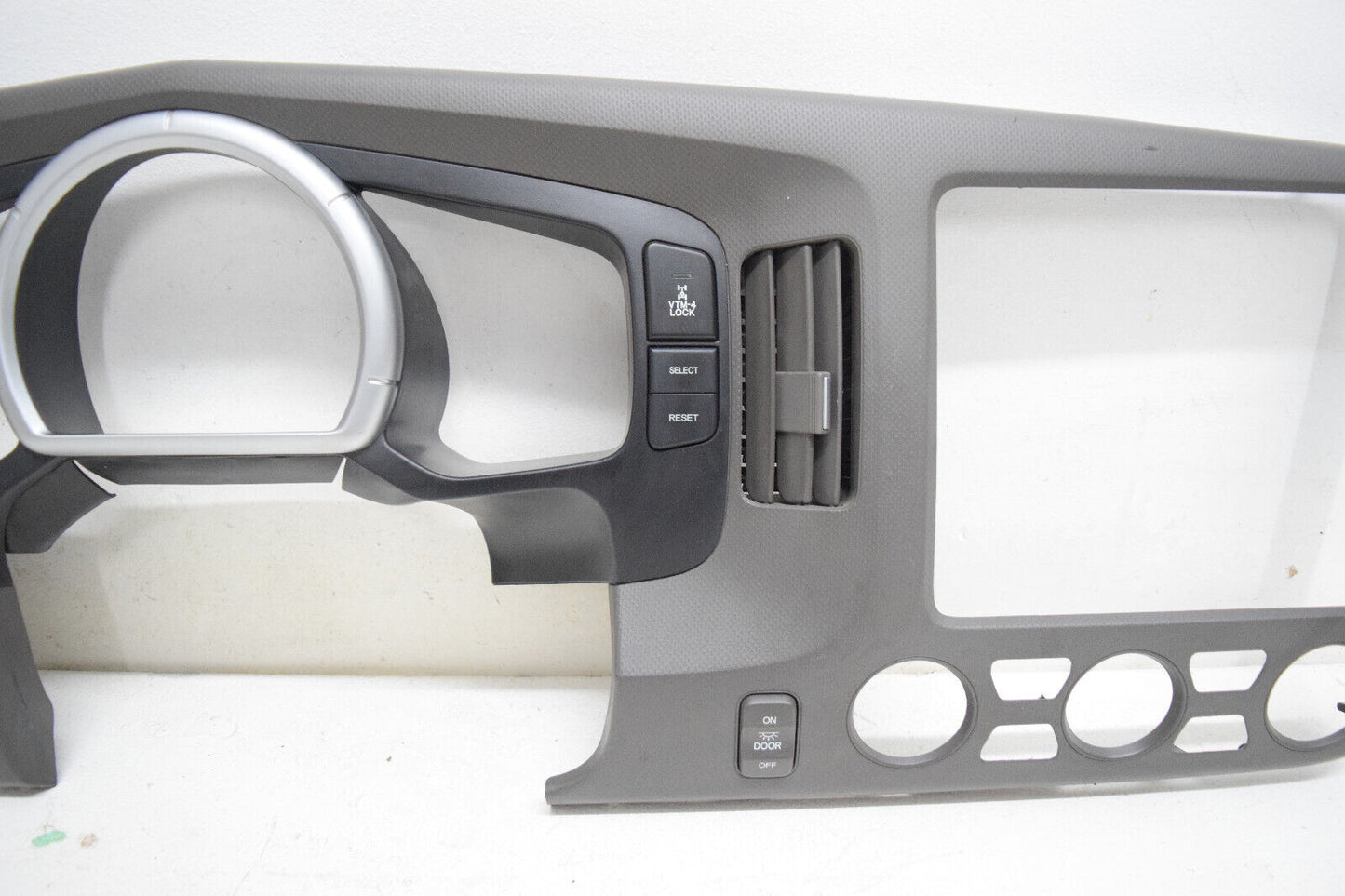 06 07 08 Honda Ridgeline Speedometer Dash Panel Bezel