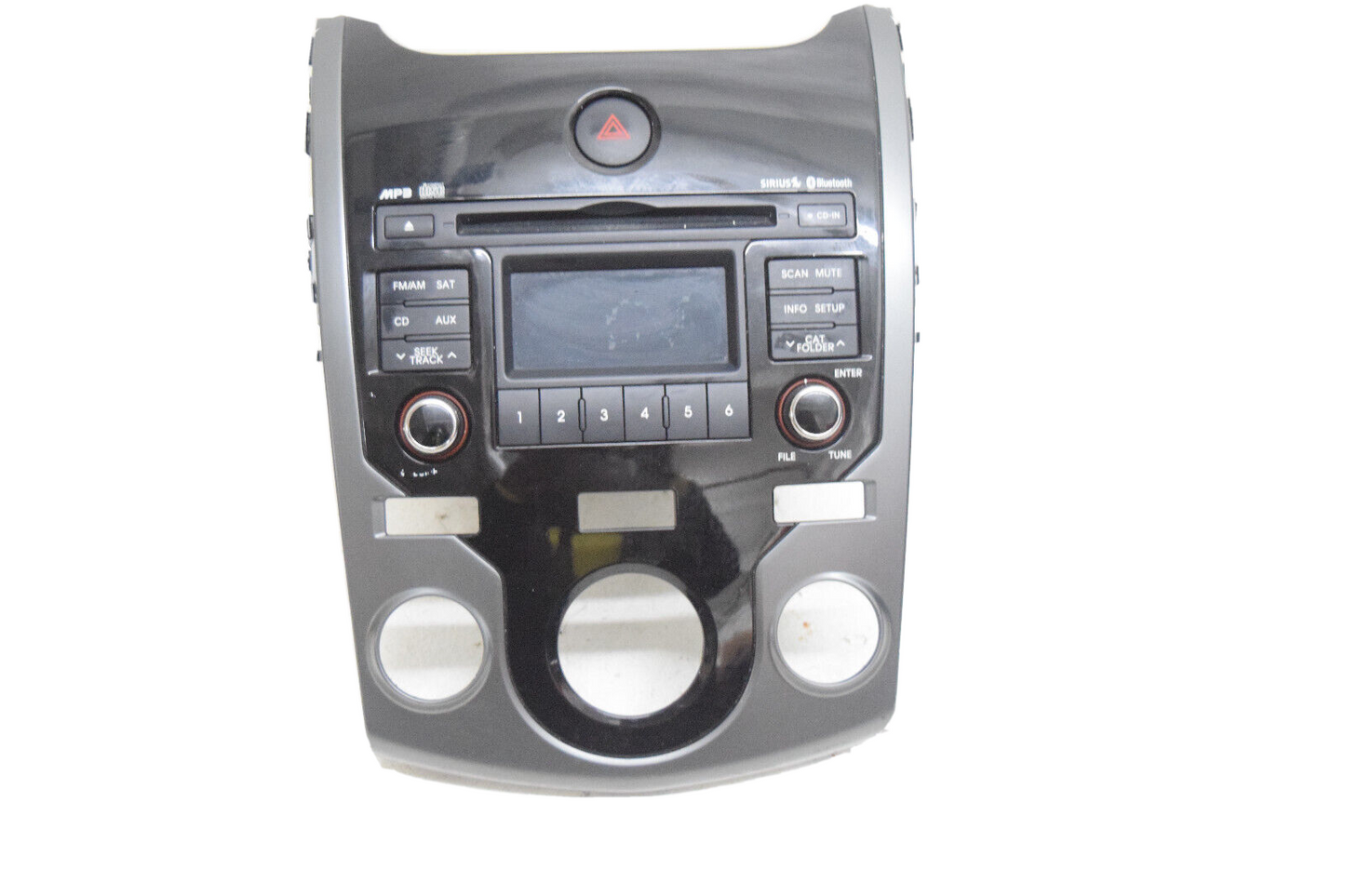 10 11 12 13 Kia Forte Radio MP3 CD Player Bezel Climate Control Not Included