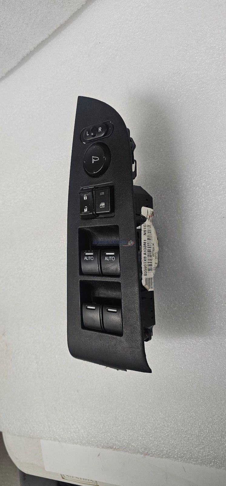 2014 2015 2016 Honda Odyssey Driver Left Front Window Switch 83590TK8A130M1