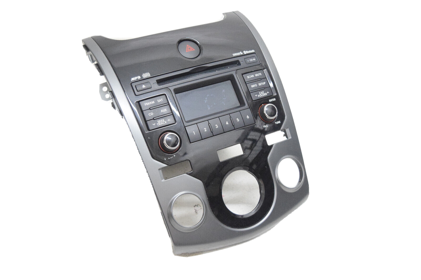 10 11 12 13 Kia Forte Radio MP3 CD Player Bezel Climate Control Not Included