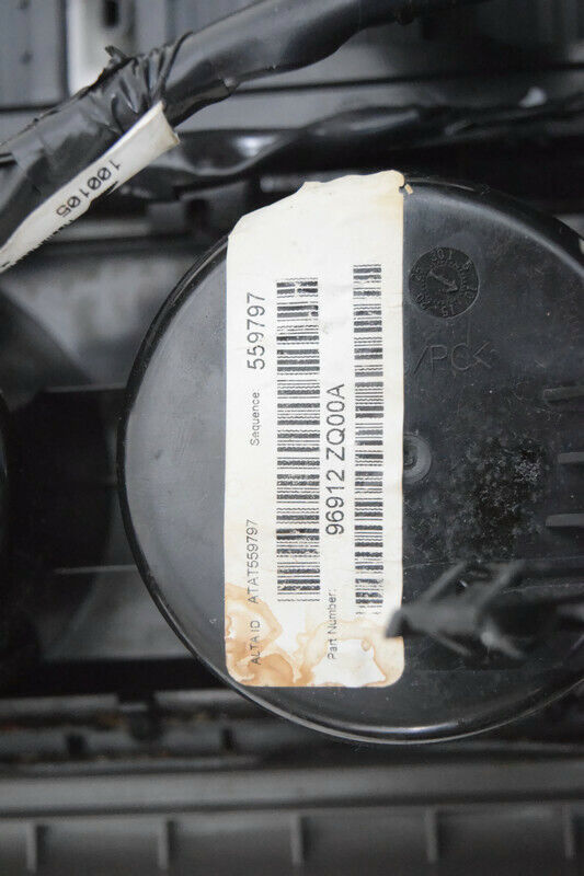 08 09 10 11 12 13 14 15 Nissan Armada Center Console Cupholder Shifter Bezel