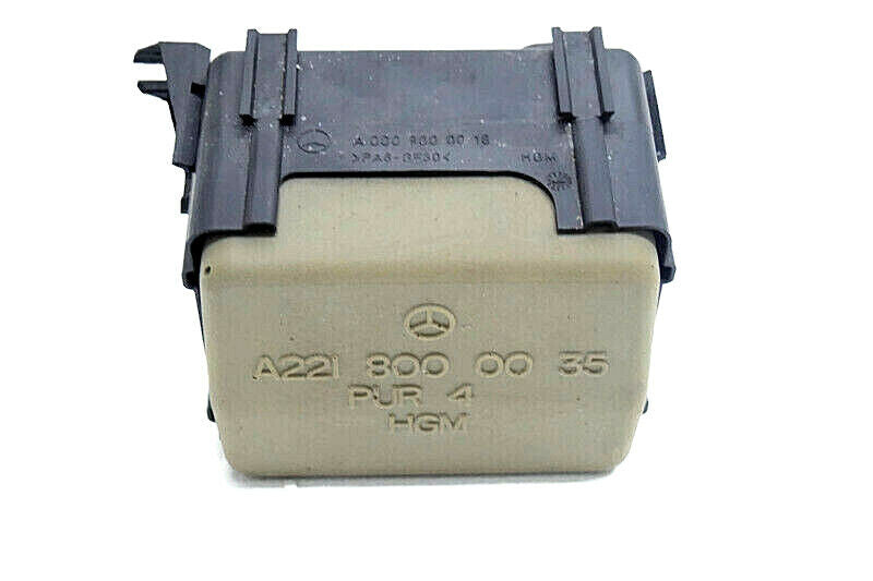 07 08 09 10 11 12 13 Mercedes-Benz W221 S550 CL550 S63 Rear Trunk Vacuum Pump