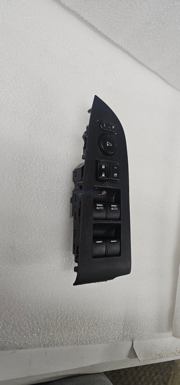 2014 2015 2016 Honda Odyssey Driver Left Front Window Switch 83590TK8A130M1