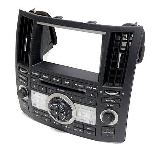 06 07 08 Infiniti FX35 FX45 Radio CD Control Panel