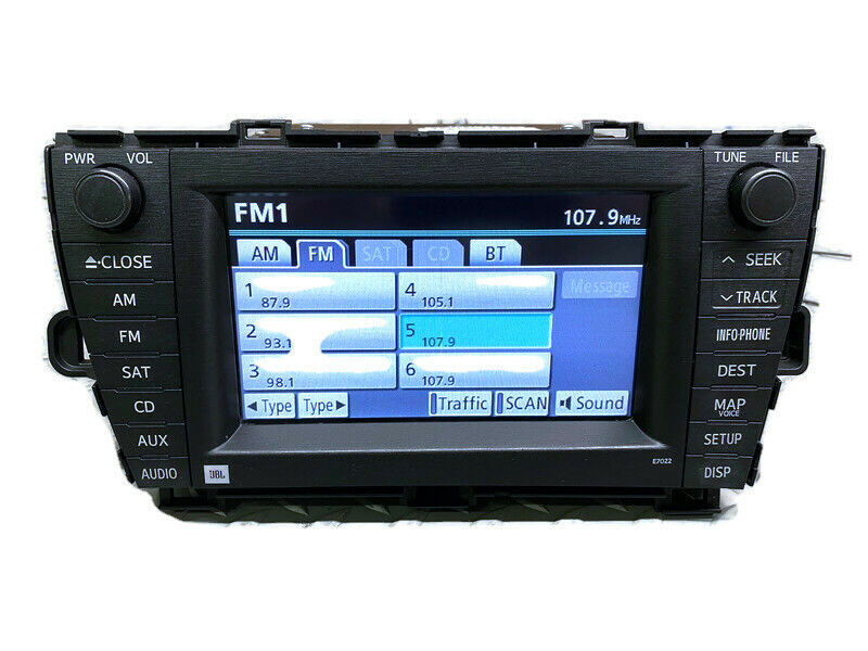 10 11 12 Toyota Prius Navigation GPS Radio CD Player XM Touch-screen E7022