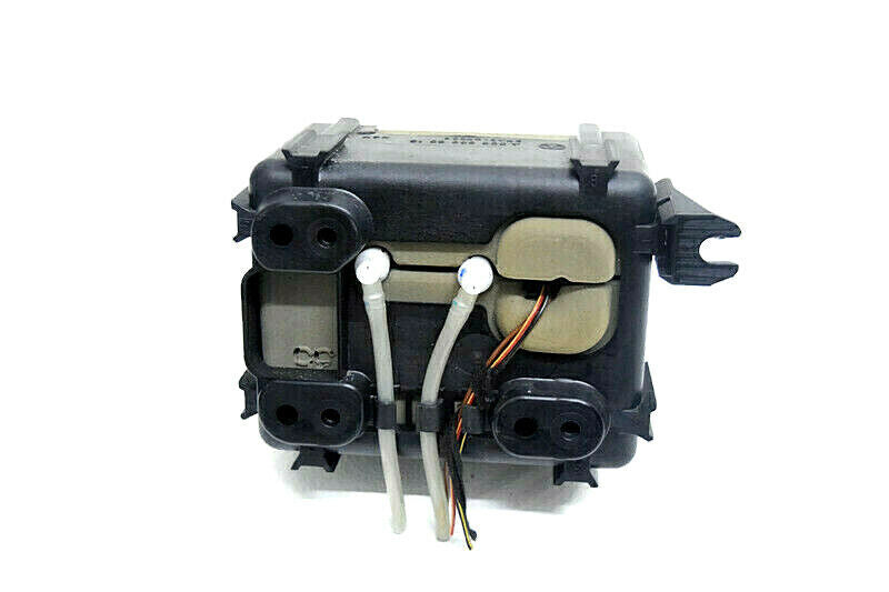 07 08 09 10 11 12 13 Mercedes-Benz W221 S550 CL550 S63 Rear Trunk Vacuum Pump