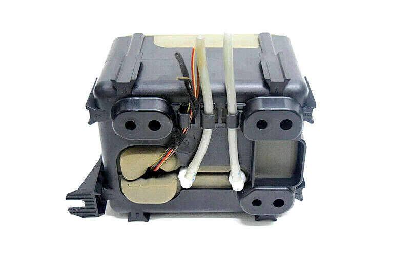 07 08 09 10 11 12 13 Mercedes-Benz W221 S550 CL550 S63 Rear Trunk Vacuum Pump