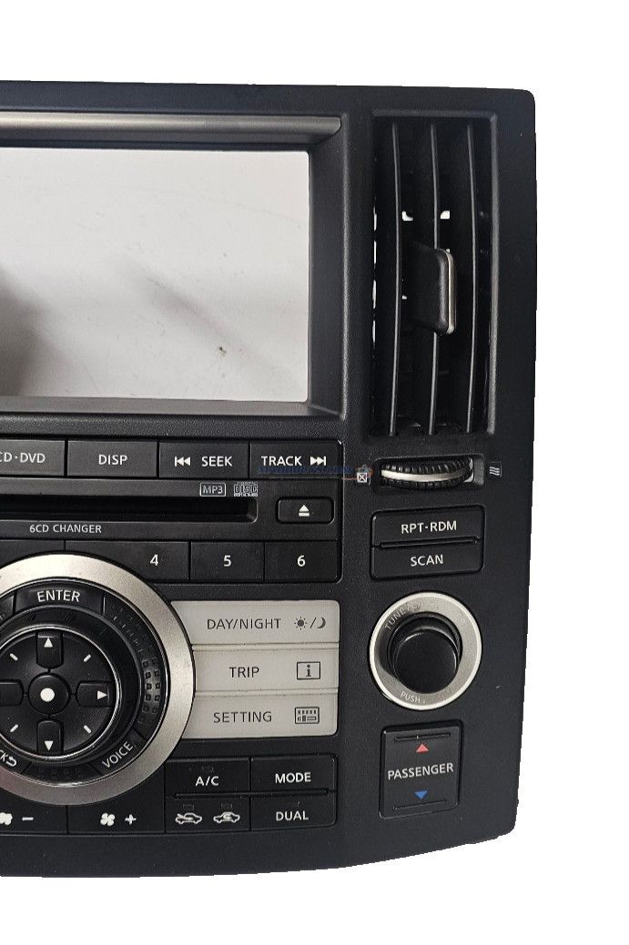 05 06 07 Infiniti FX35 FX45 Dash Radio Climate Control Assembly  OEM 28395CL71A
