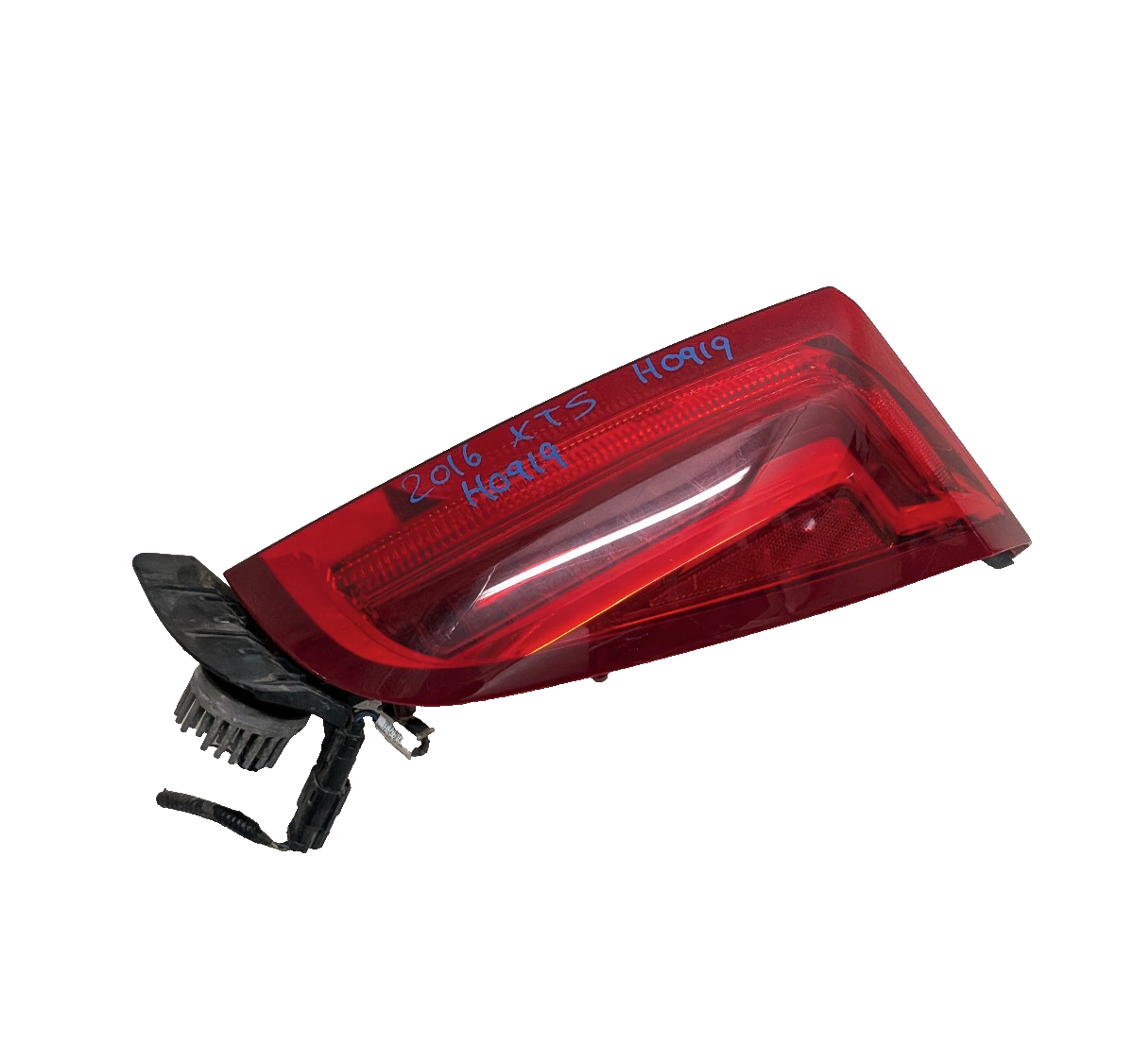 2013-2017 Cadillac XTS Tail Light Lamp Right Passenger Side LED OEM 84136218