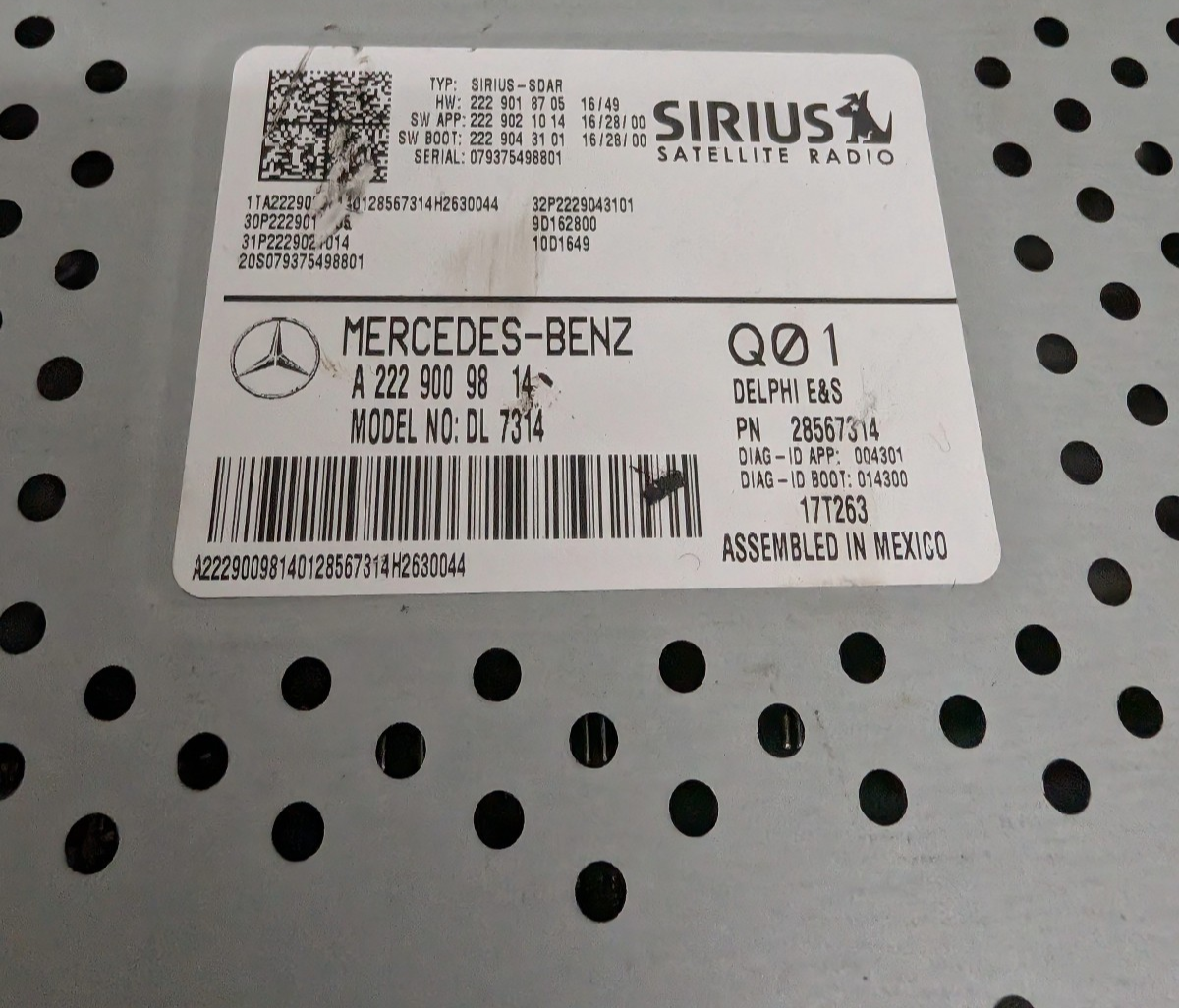 17-20 Mercedes SLC300 R172 Sirius XM Satellite Radio Receiver Module A2229009814