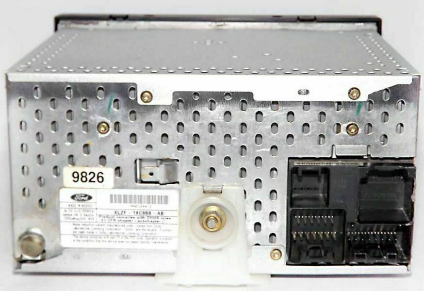 98 99 00 01  Ford Mustang Ranger F250 Explorer Mercury Radio Cassette CD Player