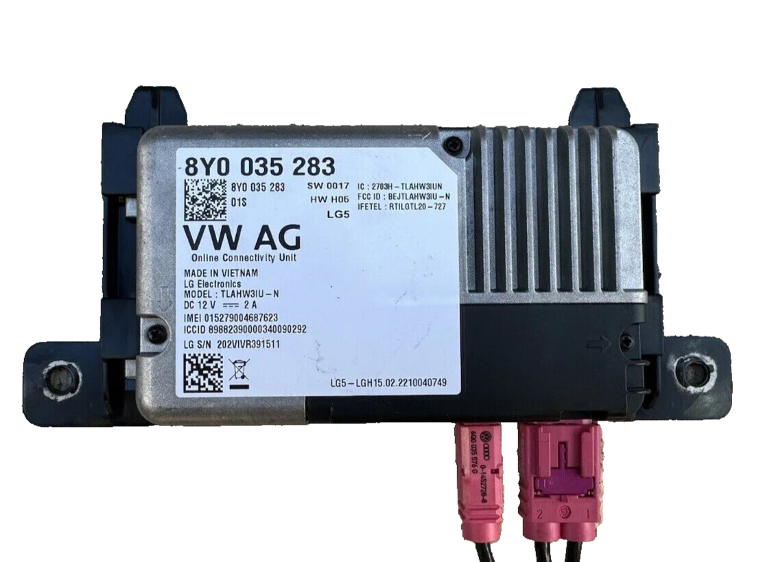 22 23 24 Audi A3 S3 Radio Online Communication Unit  OCU   8Y0 035 283