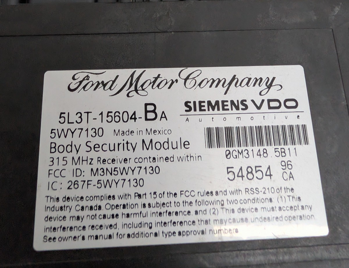 05 06  Ford F-150 Lincoln Mark LT Body Security Module BSM 5L3T-15604-BA