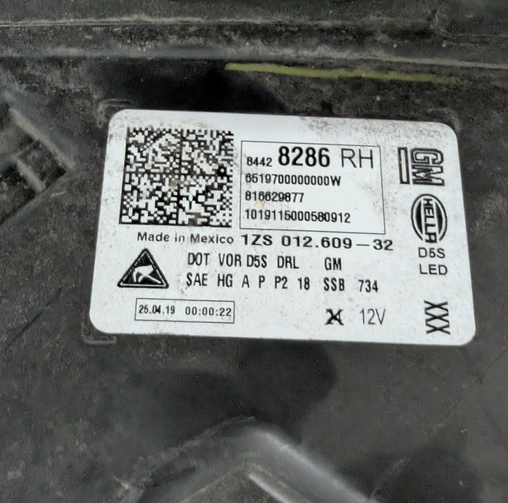 2018-2021 Chevy Equinox Right Passenger Side Headlight Led DRL
