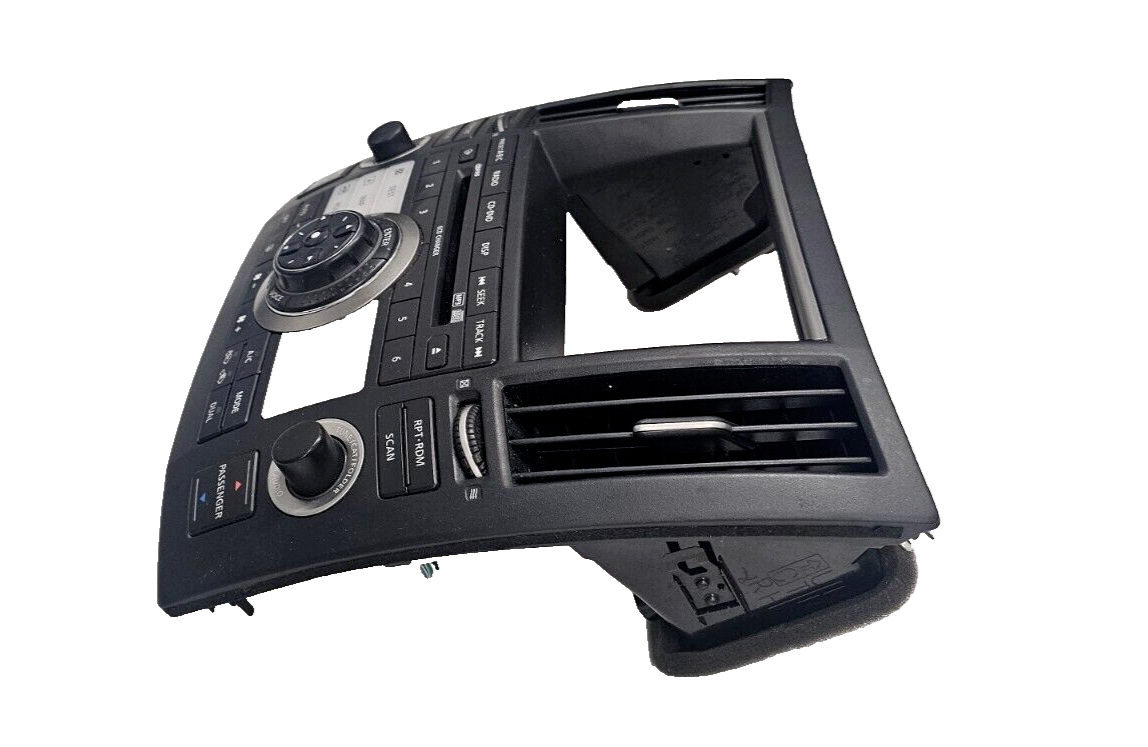 06 07 08 Infiniti FX35 FX45 Radio Navigation Climate Control Panel Bezel