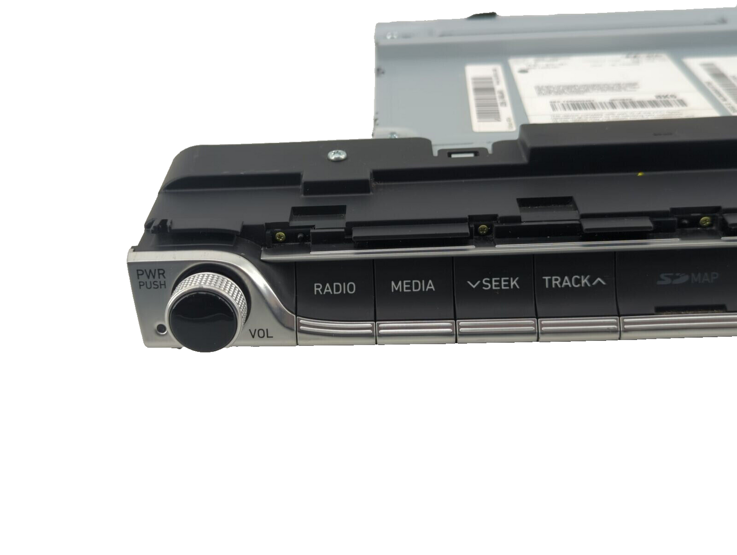 19 20 21 Genesis G70 Navigation  Cd Player Radio Receiver