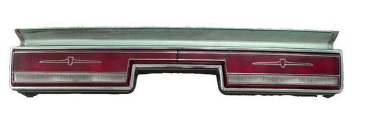 77 78 Ford Thunderbird Taillight Tail Light 3rd Brake Light Assembly 1977 1978