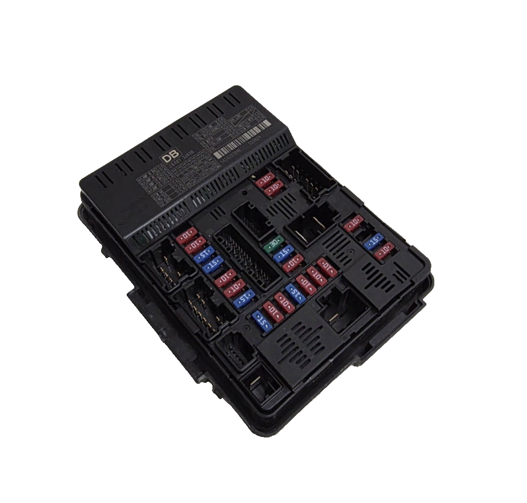 13-17  Infiniti JX35 QX60 Q50 Intelligent Power Distribution Module Fuse Box