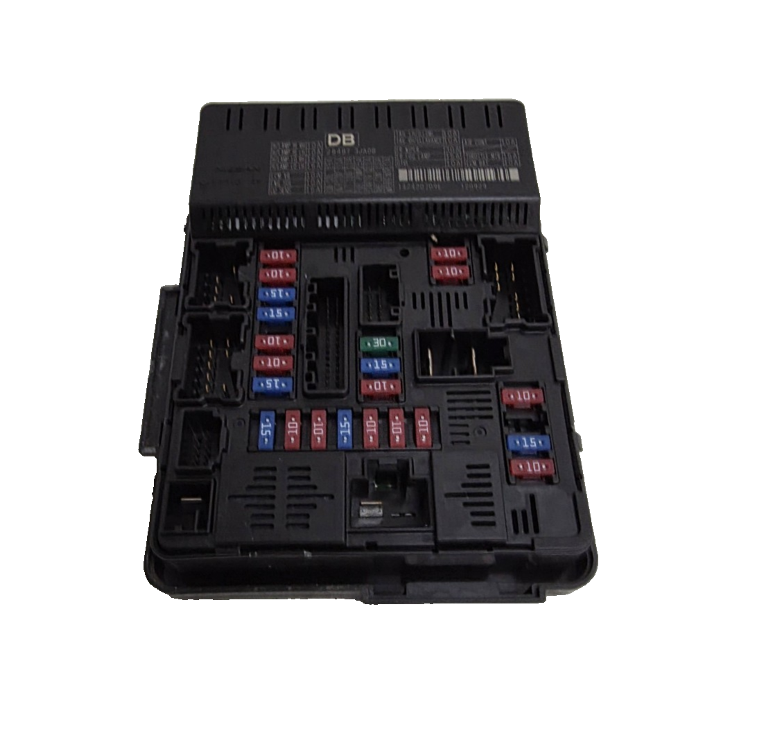 13-17  Infiniti JX35 QX60 Q50 Intelligent Power Distribution Module Fuse Box