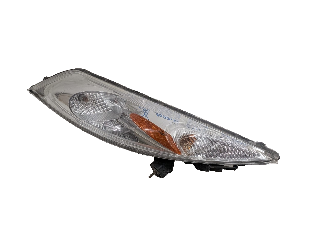 2011–2014 Nissan Juke Right Passenger Side Headlight Turn Signal Halogen