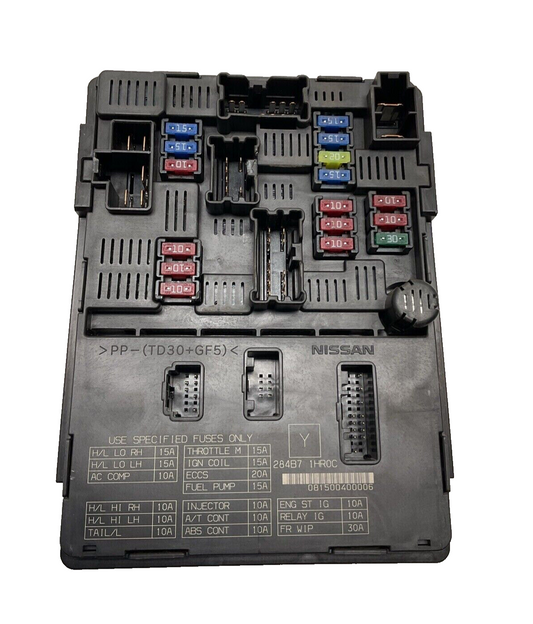 13 14 15 16 17 18 19 NISSAN VERSA Engine Fuse Box Sdn 284B7 1HROC