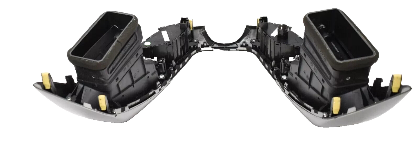 112 13 14 15 16 17 Hyundai Veloster Center Dash Radio Trim Bezel  Vents