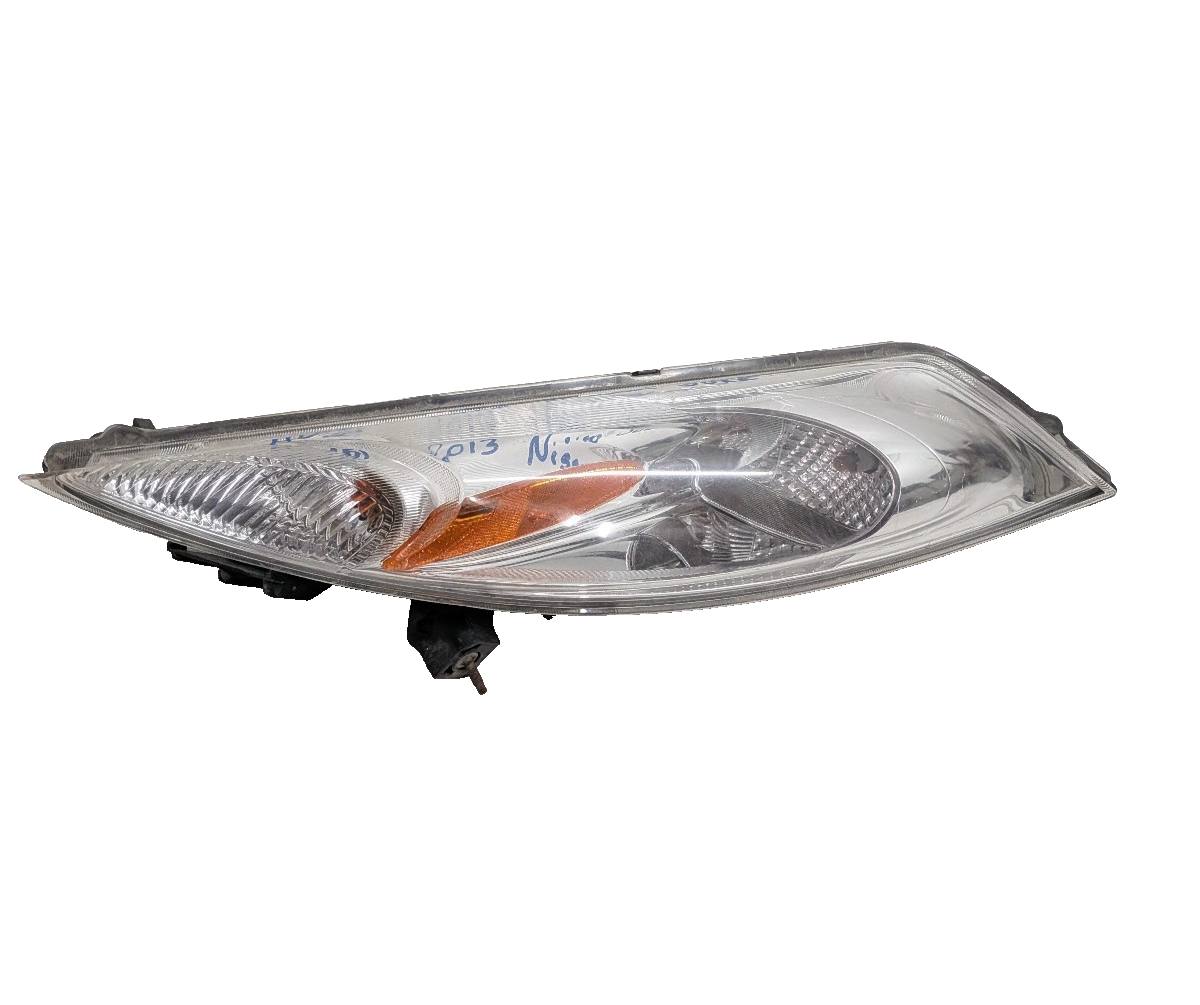 11-14 Nissan Juke Left Driver Side Upper Headlight Turn Signal Clearance Light