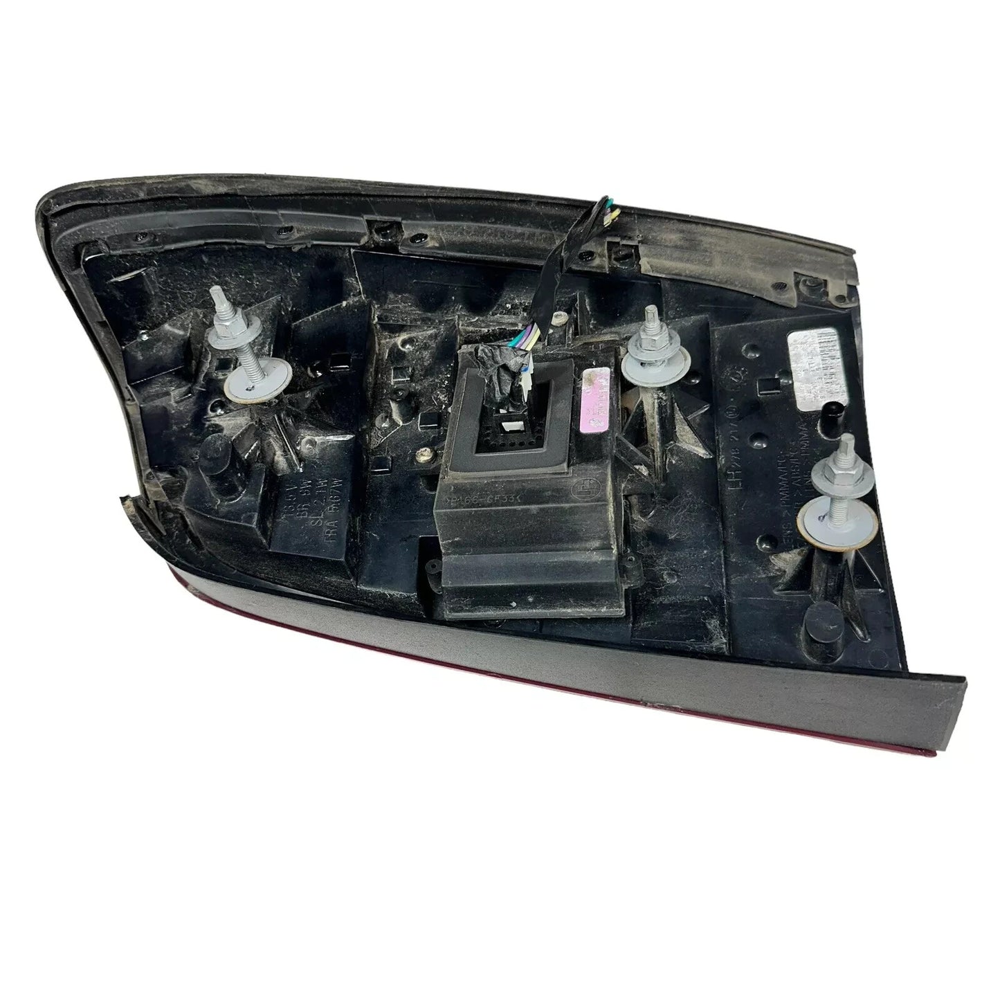 00 01 02 03 04 05  Cadillac Deville Left Driver Tail Light Brake Light  OEM