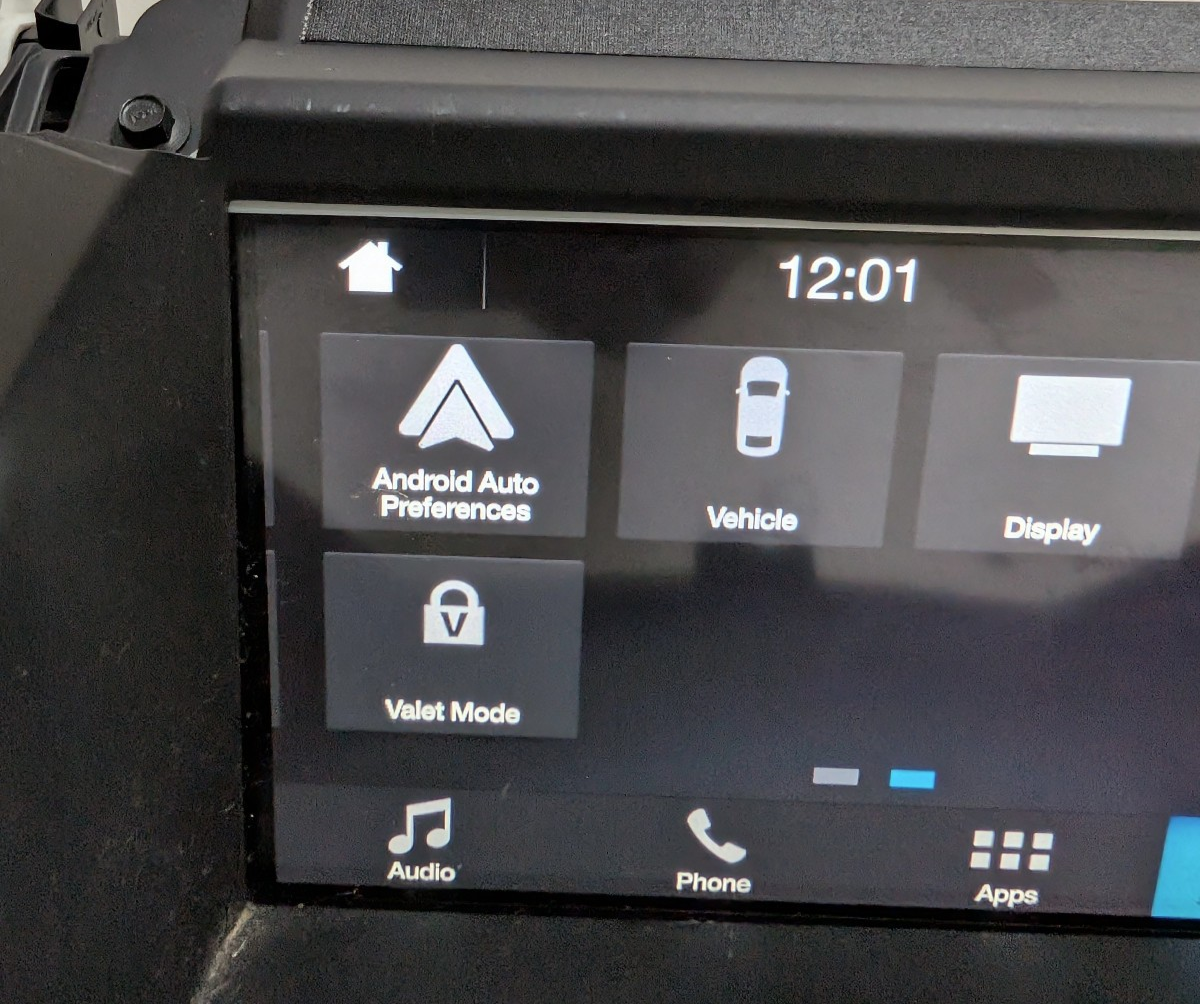 13-19 Ford Escape Radio SYNC 3 APIM  8" Touch Screen USB Hub Bezel Upgrade