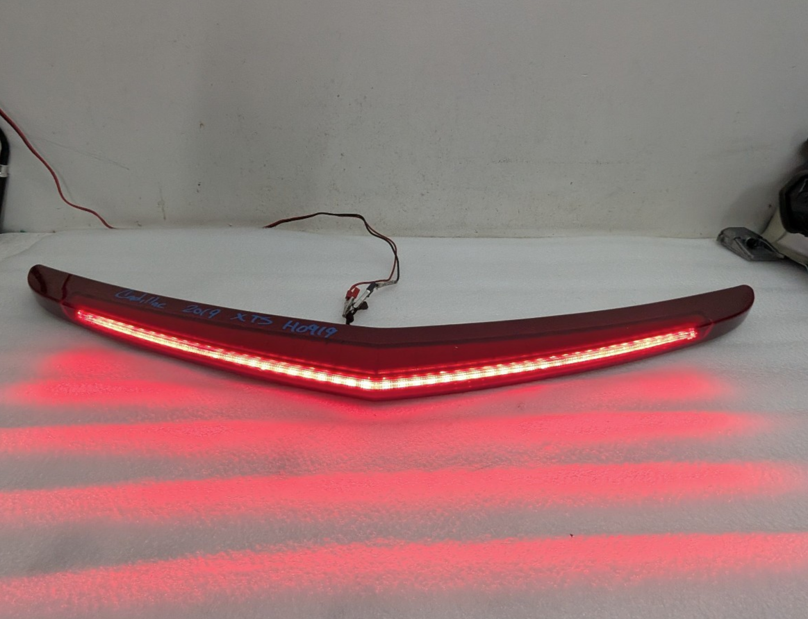 2013-2017 Cadillac XTS High Mount Third 3rd Brake Light LED OEM