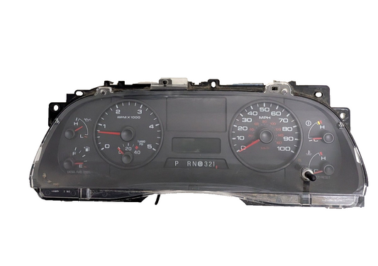 05 06 07  Ford F250 F350 Super Duty Turbo Diesel  Speedometer Instrument Cluster