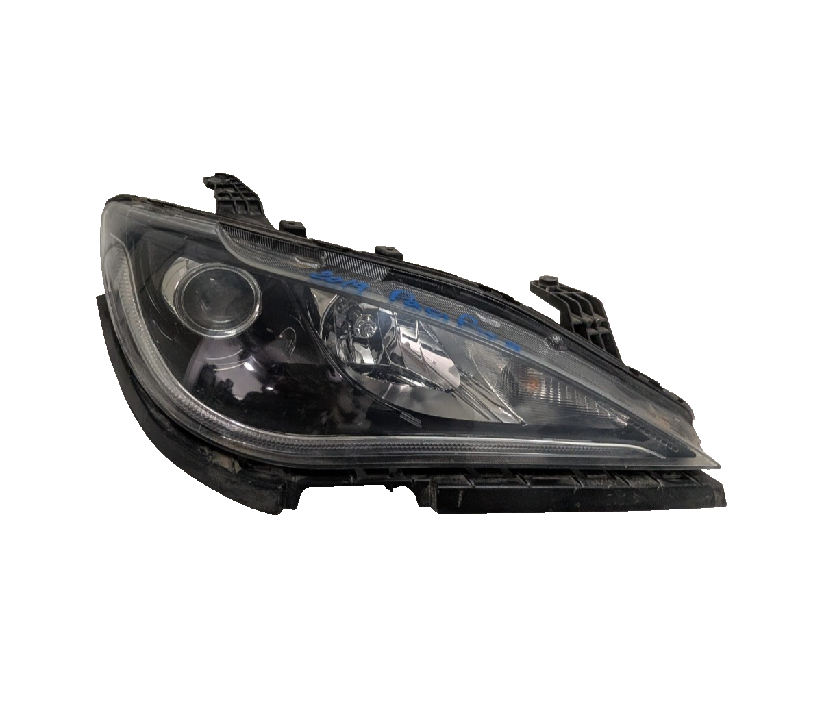 2017-2020 Chrysler Pacifica Xenon HID Headlight w/LED DRL Right Passenger OEM