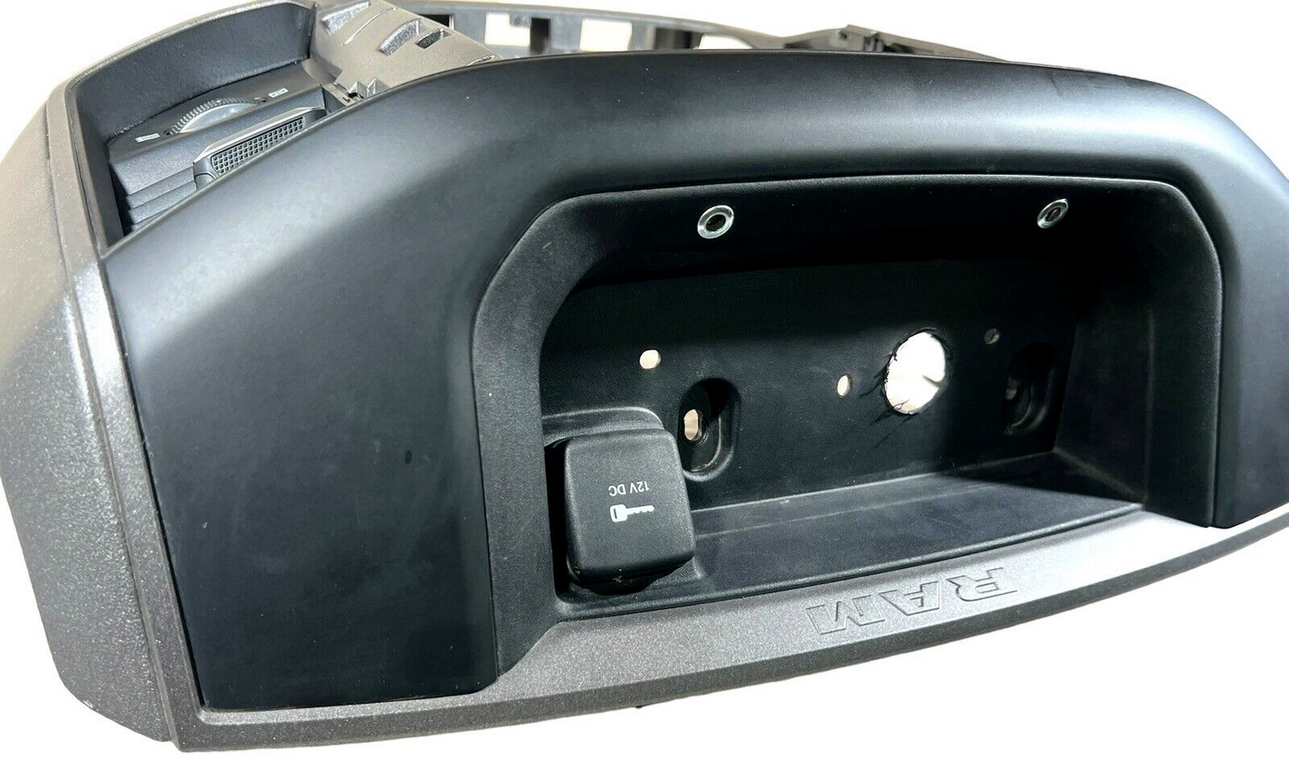 19 20 21 22 23 24 Ram 1500 2500 3500  Radio Dash  Bezel Vents